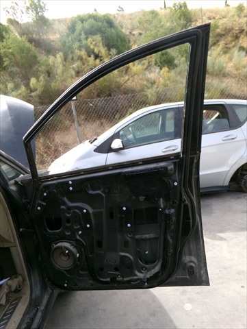Foto 2ª: Puerta Delantera Derecha Ssangyong Rodius 2.7 D 2005-2013 [D27DT] (2007)
