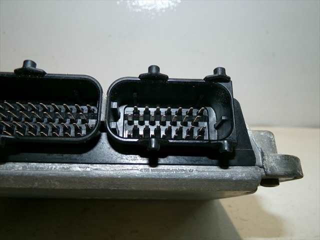 Foto 4ª: Centralita Motor ECU Volkswagen Beetle 2.0 G 1998-2005 [AQY] (2000)