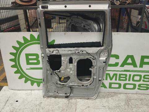 Foto 3ª: Puerta Trasera Derecha Kia Carnival 2.9 CRDI CAT 185CV [J3] (2006)