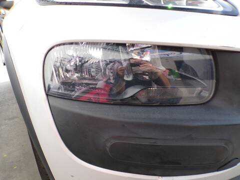 Faro Derecho Citroen C4 HM01