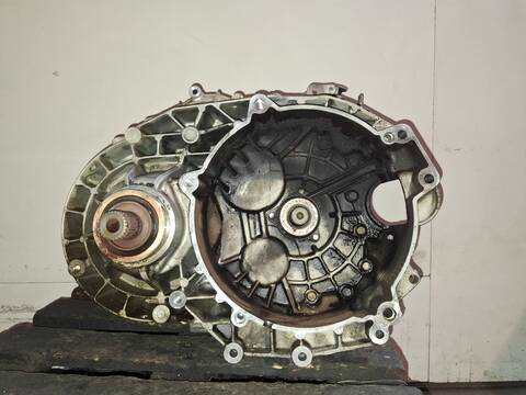 Caja Cambios Volkswagen Transporter D T5 TRANSPORTER FURGON COMBI 7H) AXD