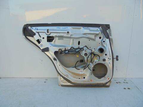 Foto 3ª: Puerta Trasera Izquierda Mercedes Clase C 160 350 CGI 219.357) 292CV 215KW [M272985] (2008)