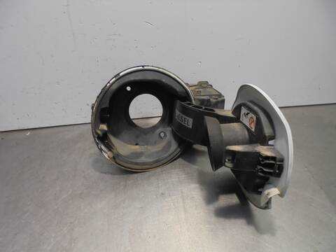 Foto 3ª: Tapa Exterior Combustible Renault Megane BUSINESS 110CV 81KW III SPORT TOURER [K9K J8] (2012)