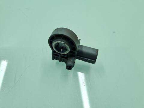 Foto 3ª: Sensor de Aparcamiento Volvo V40 MOMENTUM 114CV 84KW [D4162T] (2015)