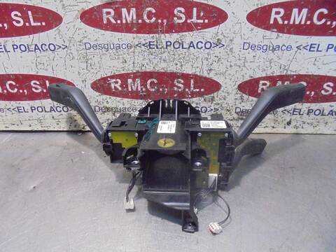 Foto 3ª: Mando Multifuncion Volkswagen Passat 2.0 TDI BERLINA 140CV 103KW [CBA] (2009)