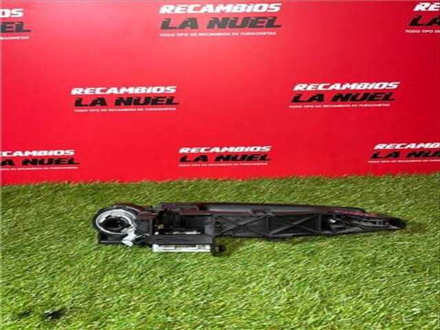 Foto 2ª: Maneta Exterior Trasera Izquierda Renault Trafic L1H1 3 0T 8/9 ASIENTOS) EQUILIBRE BLUE DCI FAP CAT 110CV 81KW [M9R Z7]