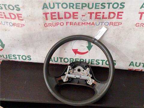 Volante Toyota Starlet 1.0