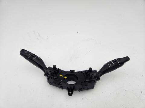 Mando Multifuncion Hyundai i30 KLASS LR 119CV 88KW