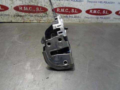 Cerradura Puerta Trasera Derecha Toyota Yaris ACTIVE 90CV 66KW