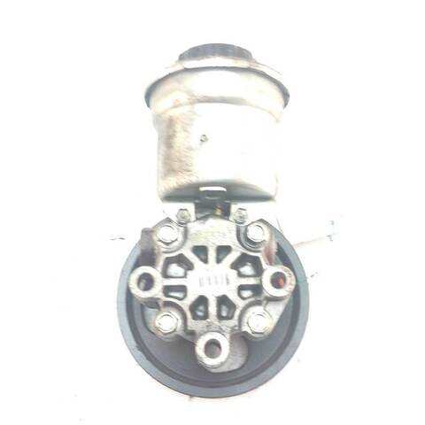 Foto 2ª: Bomba de Direccion Toyota Avensis 2.2 D-4D ADT251_ ADT251R) (2003)