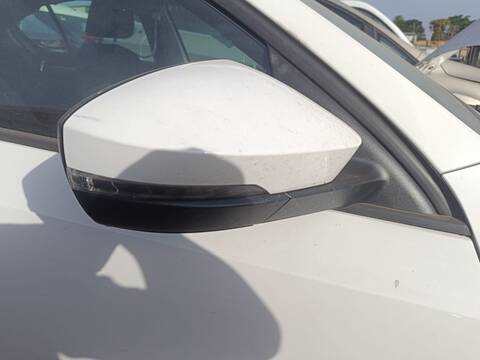 Retrovisor Derecho Skoda Octavia AMBITION 150CV 110KW