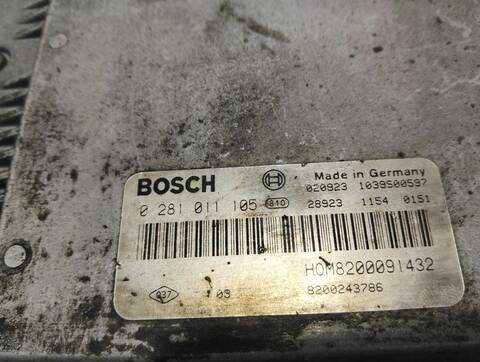 Foto 3ª: Centralita Motor ECU Nissan Interstar 2.5 DCI DIESEL CAT 114CV (2002)