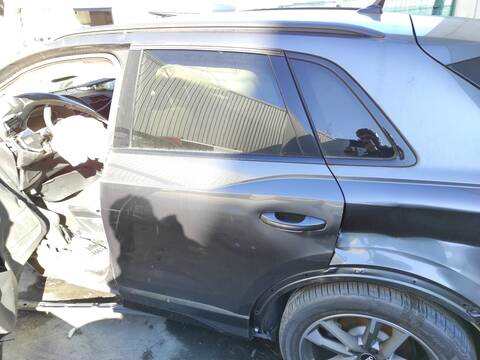 Puerta Trasera Izquierda Audi Q3 DFYA