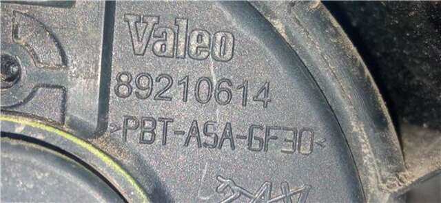 Foto 2ª: Faro Antiniebla Delantero Derecho Audi A4 2.0 TDI QUATTRO (DPF) (103KW) [2.0 LTR. - 103 KW TDI] [BPW]