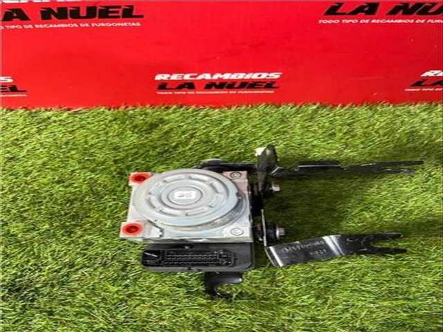 Foto 4ª: Abs Renault Express ADVANCE BLUE DCI DIESEL FAP 75CV 55KW [K9K U8] (2021)