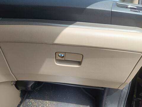 Guantera Honda Crv N22B4 RE)