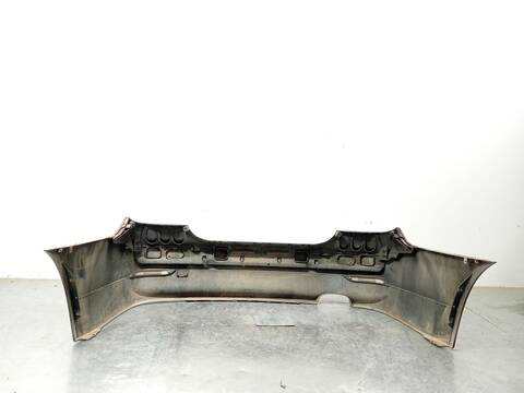 Foto 4ª: Paragolpes Trasero Bmw Serie 3 325 2.5 G I 218CV 160KW E60) N52B25 [N52 B25 A,N52 B25 B,N52 B25 BF] (2005)