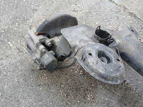 Foto 3ª: Puente Trasero Citroen C4 BLUE HDI 130 131CV [YH01] (2019)