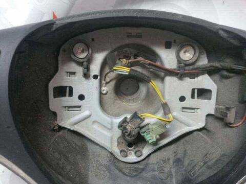 Foto 3ª: Volante Bmw Serie 3 315 COUPE 286CV 210KW (2006)