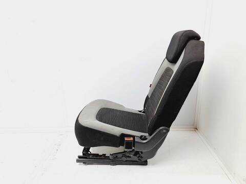 Foto 3ª: Asientos Traseros Citroen C4 ORIGINS PICASSO 130CV 96KW [HN02] (2015)
