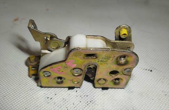 Foto 4ª: Cerradura Puerta Delantera Derecha Nissan Patrol 3.3 D SD33 (1987)