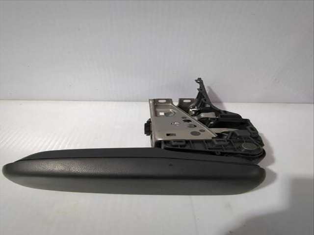 Foto 2ª: Consola Central Toyota Yaris 1.5 HYBRID MXPH11) 92CV [M15A-FXE] (2020)