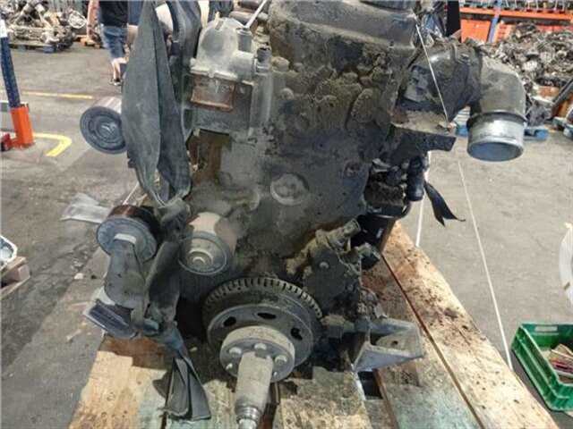 Foto 2ª: Culata Nissan Atleon 140.75