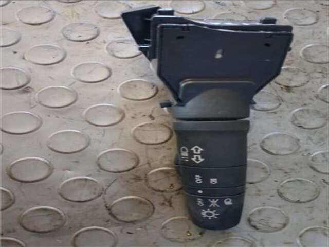 Mando Multifuncion Nissan Almera 1.5