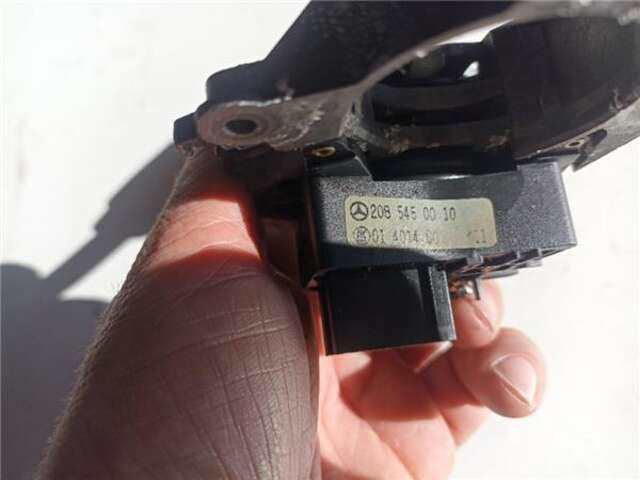 Foto 2ª: Mando Multifuncion Mercedes Clase E 180 2.2 200 CDI (210.007) [2.2 LTR. - 75 KW CDI CAT] [D]