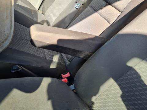 Foto 3ª: Asiento Delantero Izquierdo Volkswagen Crafter COMBI 30 163CV 120KW [CKUB] (2014)