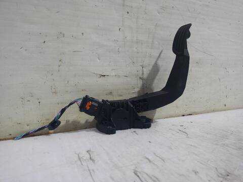 Foto 2ª: Pedal Acelerador Opel Corsa EDITION 101CV [F 12 XHL] (2019)