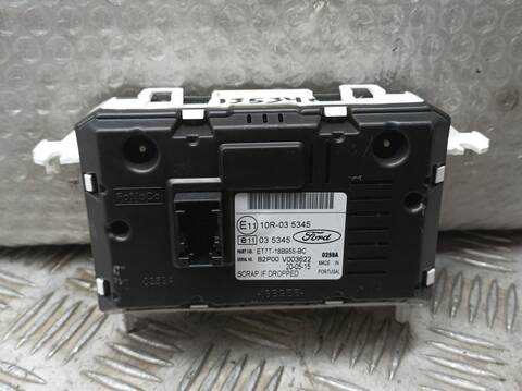 Foto 2ª: Pantalla Multifuncion Ford Fiesta TREND 82CV 60KW [SNJD] (2015)