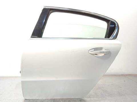 Puerta Trasera Izquierda Peugeot 508 ALLURE 150CV 110KW