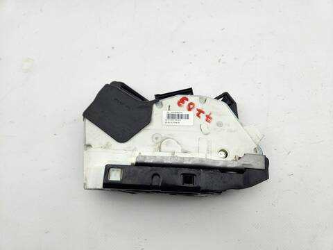 Foto 2ª: Cerradura Puerta Trasera Derecha Volkswagen Polo ADVANCE 90CV 66KW [CAYB] (2014)