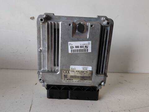 Centralita Motor ECU Audi A4 CAGA AVANT