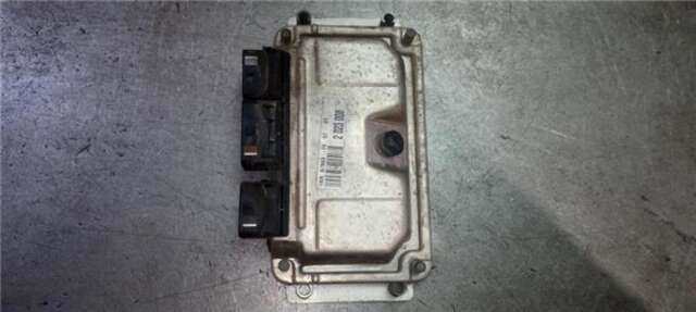 Foto 2ª: Centralita Motor ECU Citroen Xsara 1.6 16V CHRONO [1.6 LTR. - 80 KW 16V CAT (NFU - TU5JP4)] [NFU (TU5JP4)]