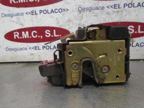 Foto 2ª: Cerradura Puerta Delantera Derecha Volkswagen Golf 2.0 BERLINA 115CV 85KW [2E] (1993)