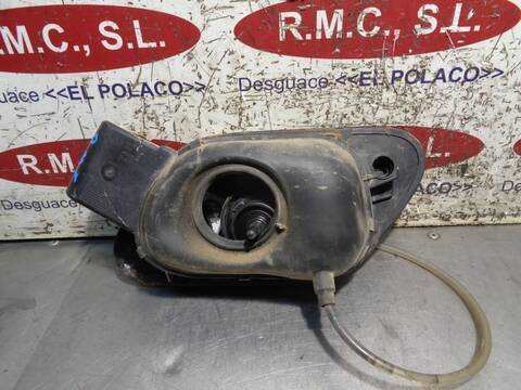 Foto 3ª: Tapa Exterior Combustible Volkswagen Golf 1.6 TDI DPF 105CV 77KW [CLH] (2014)