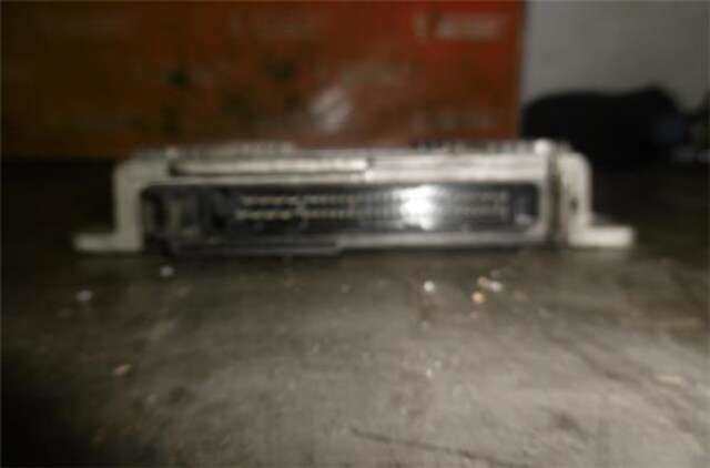 Foto 3ª: Centralita Motor ECU Renault Megane 1.6 16V (EA0B. EA04. EA11) I CABRIOLET (EA0/1_) [K7MA702]