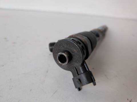 Foto 3ª: Inyectores Renault Kangoo K9K608 (2015)