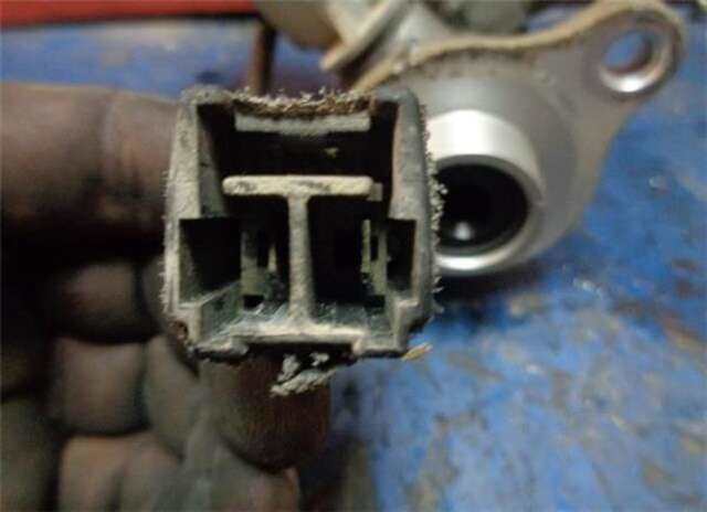 Foto 3ª: Bomba Freno Mazda Demio 1.5 16V [B5 E]