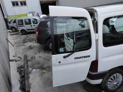 Puerta Trasera Derecha Peugeot Partner WJY