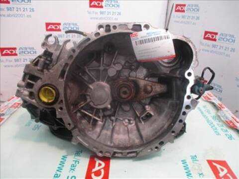 Foto 1ª: Caja Cambios Toyota Avensis 2.0 TD CT220_) BERLINA 90CV 66KW [2C-TE] (2001)