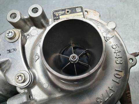 Foto 3ª: Turbocompresor Nissan Qashqai 1.6 DCI TD CAT 130CV 96KW [R9ME414] (2013)