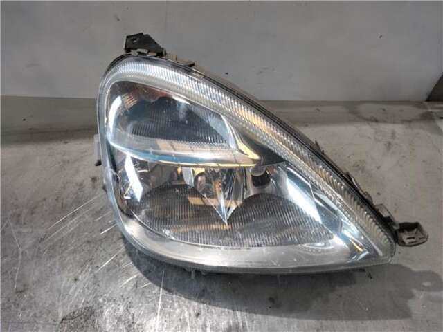 Faro Derecho Mercedes Clase A 140 1.6 160 (168.033) [1.6 LTR. - 75 KW CAT]