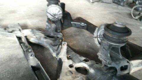 Foto 3ª: Puente Delantero Mercedes Viano 2.1 CDI 116CV 85KW [646982] (2008)