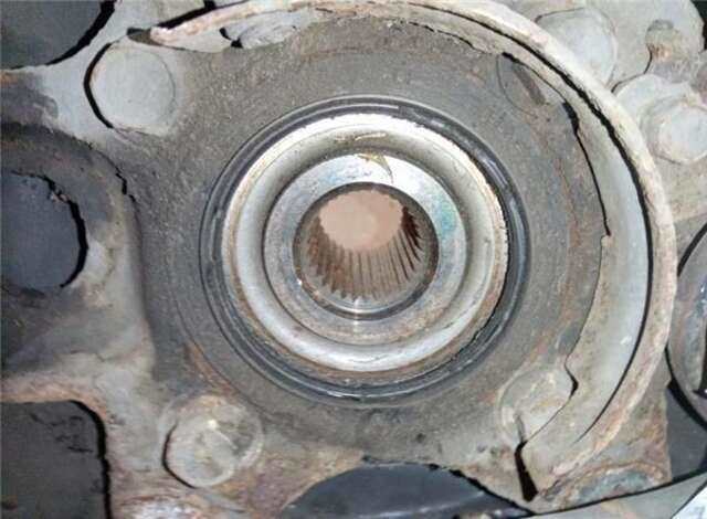 Mangueta Delantera Derecha Mitsubishi Montero 3.2 DID