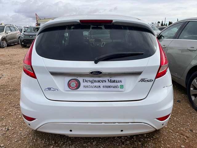 Foto 3ª: Paragolpes Trasero Ford Fiesta 1.4 G 95cv [SPJA] (2012)