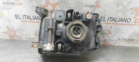 Foto 4ª: Faro Derecho Mitsubishi Montero 2800 TD GLS 5-PTAS.) 125CV 92KW [4M40T] (1998)