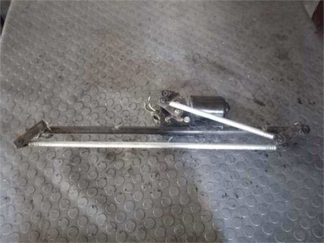 Foto 3ª: Motor Limpia Delantero Opel Omega 2.6 I [C 26 NE]
